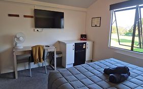 Tidewater Motel & Tourist Park